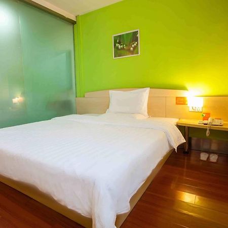 7Days Inn Dalian Wafangdian Railway Station Εξωτερικό φωτογραφία