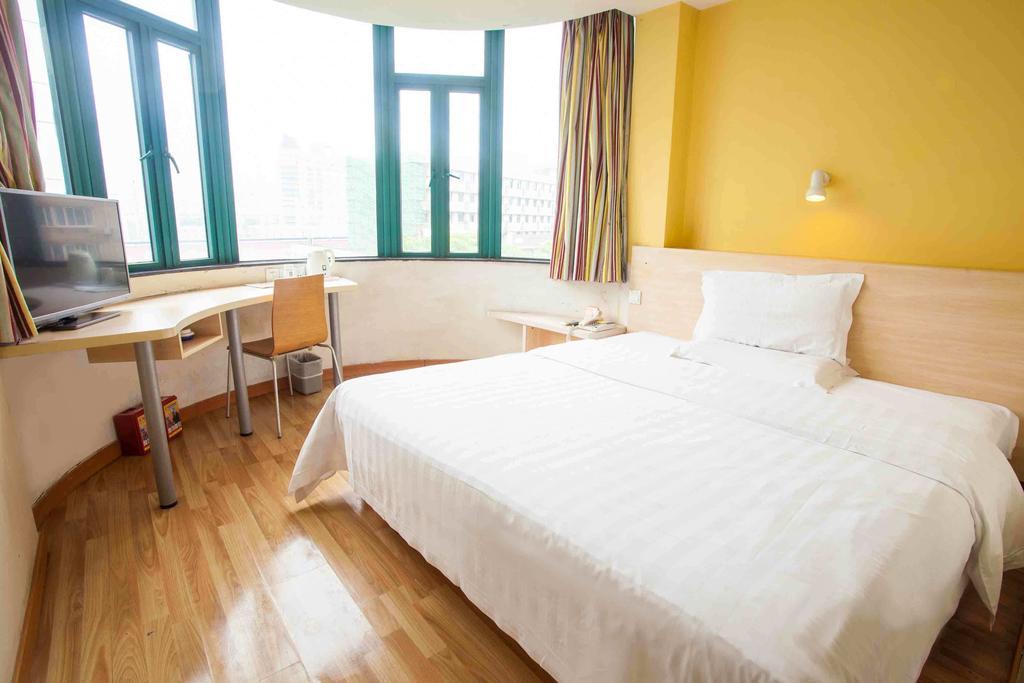 7Days Inn Dalian Wafangdian Railway Station Δωμάτιο φωτογραφία